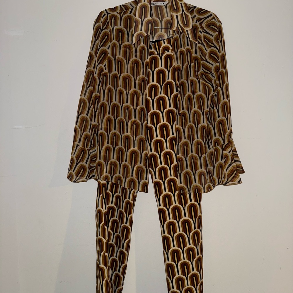 2 piece Zara Brown Patterned Women's Top and Pants Set - Picture 3 of 6